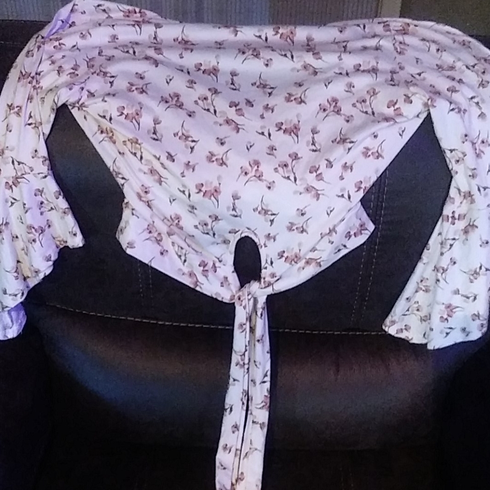 Crop Top - Picture 3 of 3